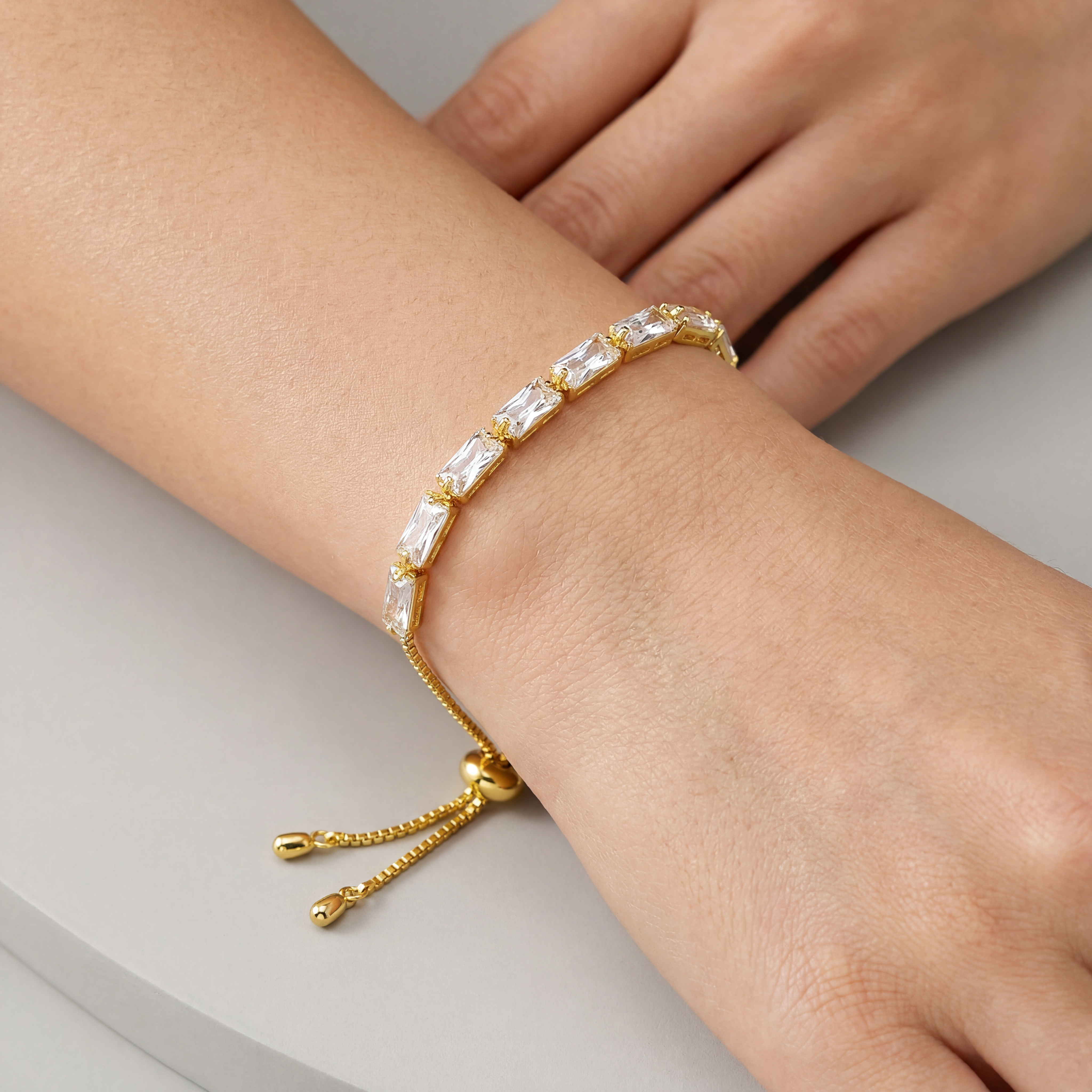Marva Zirkonia Armband
