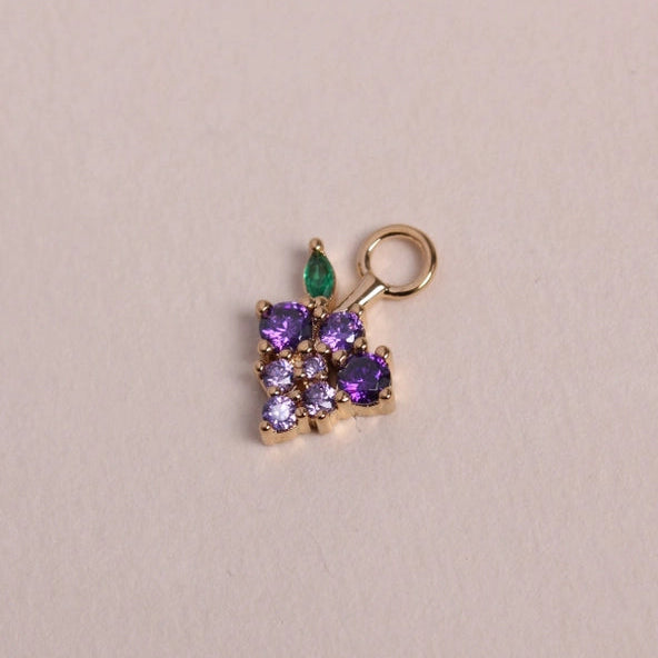 Muscat Charm Trauben-Anhänger mit violetten & grünen Zirkonen