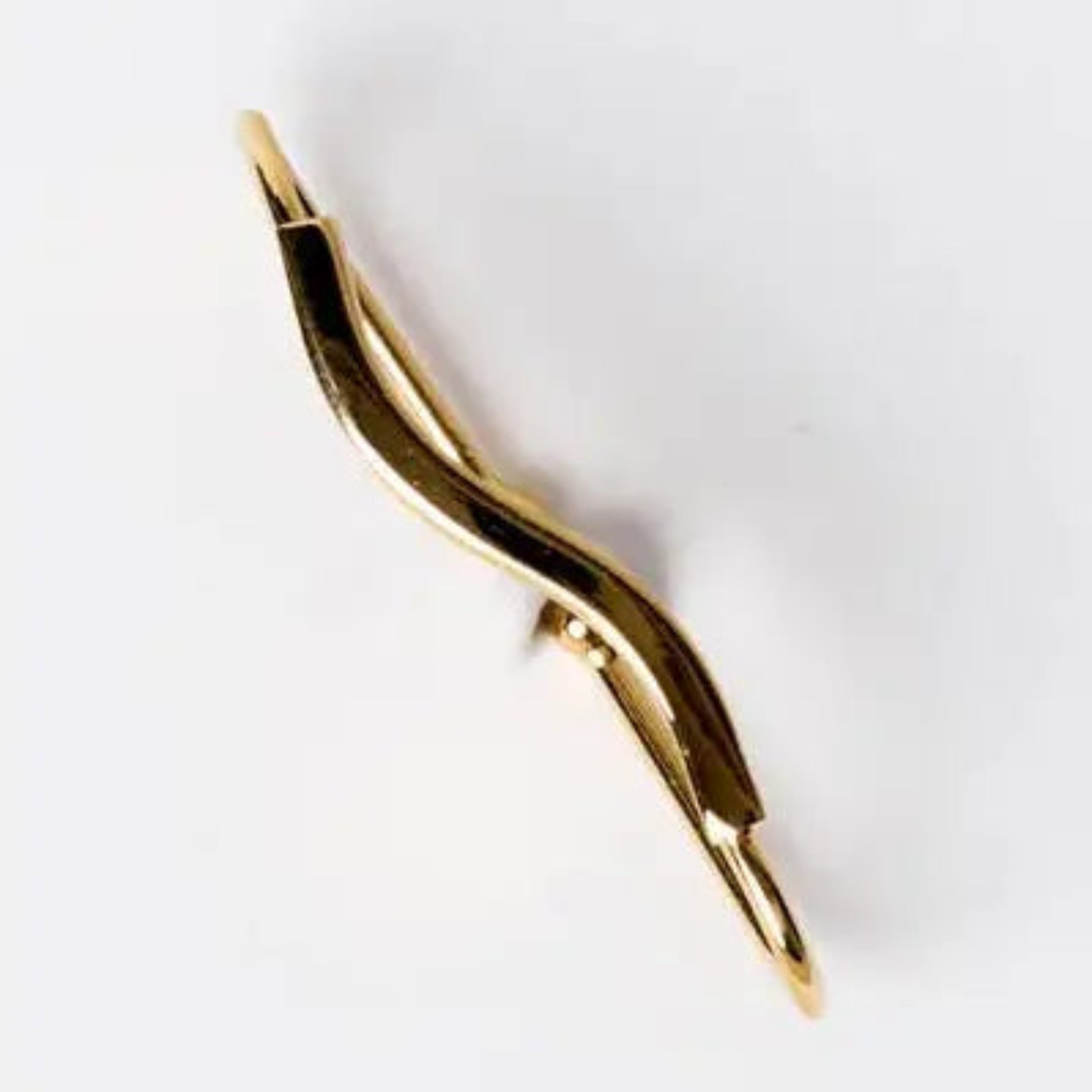 La Tor's Ohrklemme in Wellenform, 24k vergoldet